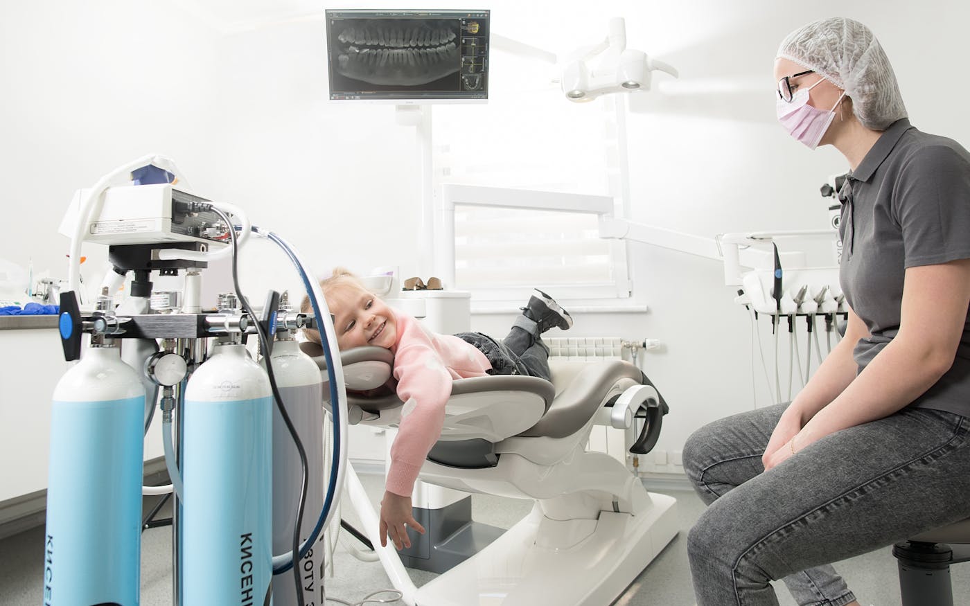 Dental Sealants for Children: When Molar Protection Helps