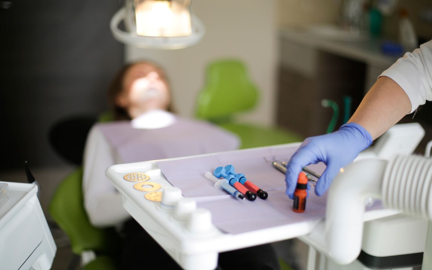 Dry Socket After Tooth Extraction: What Worsening Pain Means